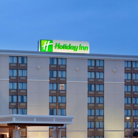 Holiday Inn Rockford By Ihg Екстериор снимка
