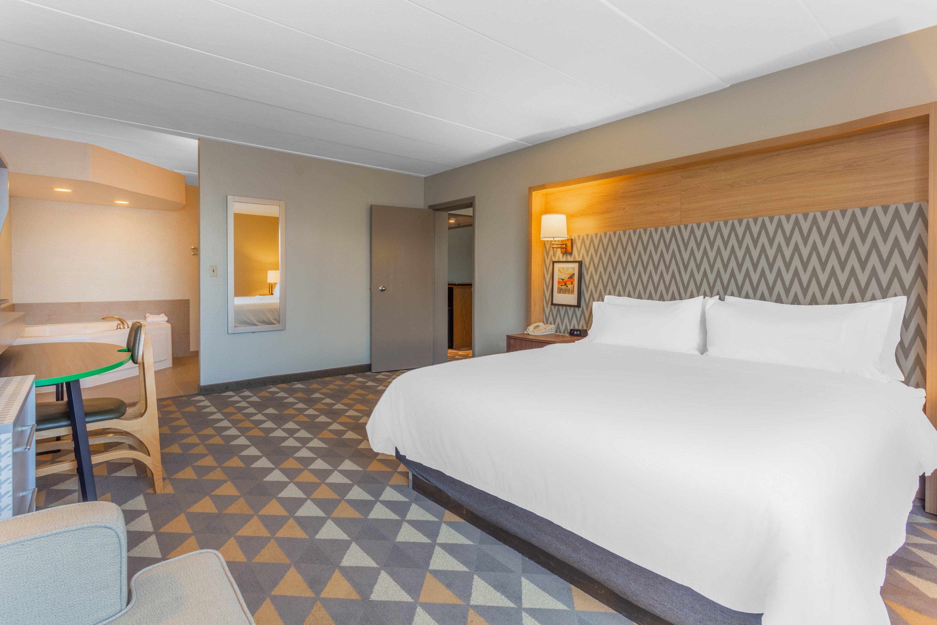 Holiday Inn Rockford By Ihg Екстериор снимка